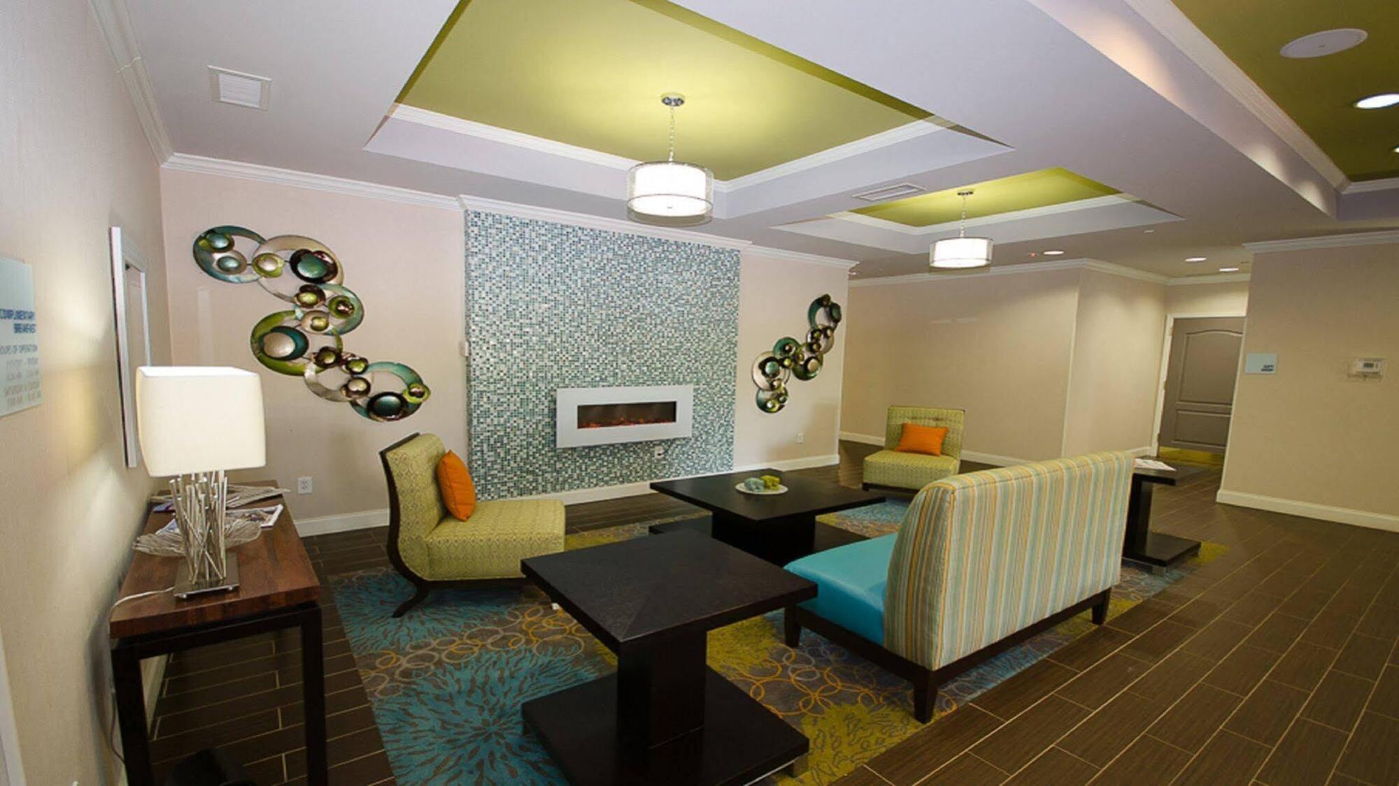 Holiday Inn Express Hotel & Suites Lagrange I-85 By Ihg Екстериор снимка
